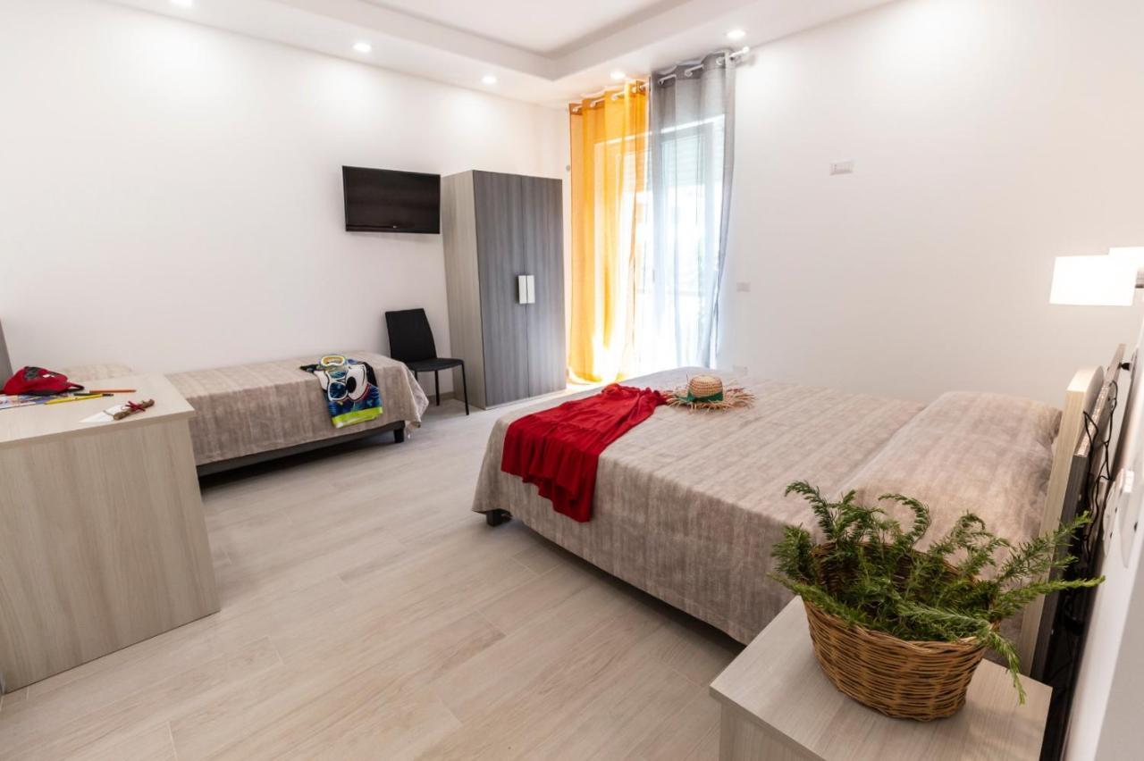 Incanto Di Luna B&B Family Rooms Vieste Eksteriør billede