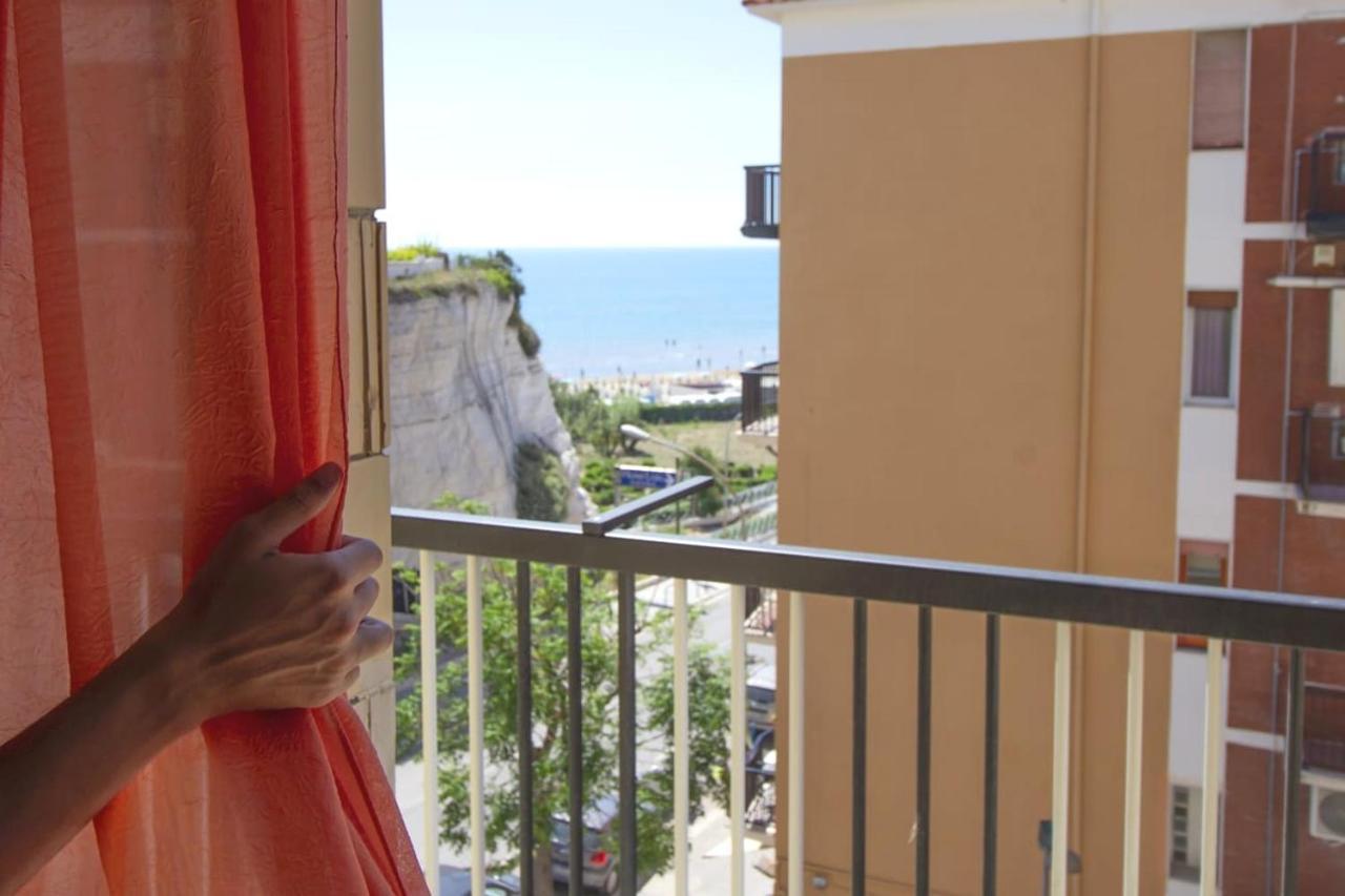 Incanto Di Luna B&B Family Rooms Vieste Eksteriør billede
