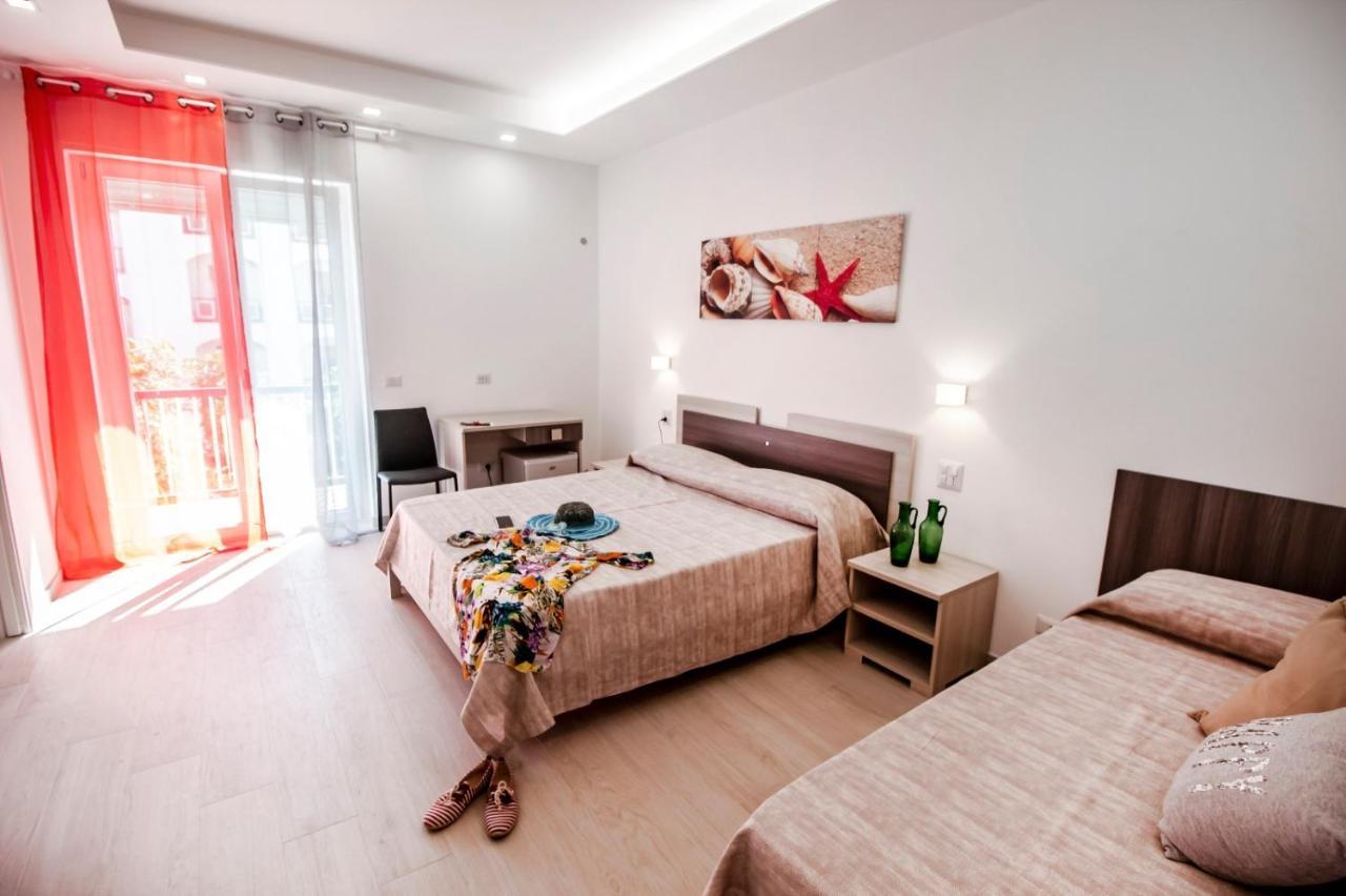Incanto Di Luna B&B Family Rooms Vieste Eksteriør billede